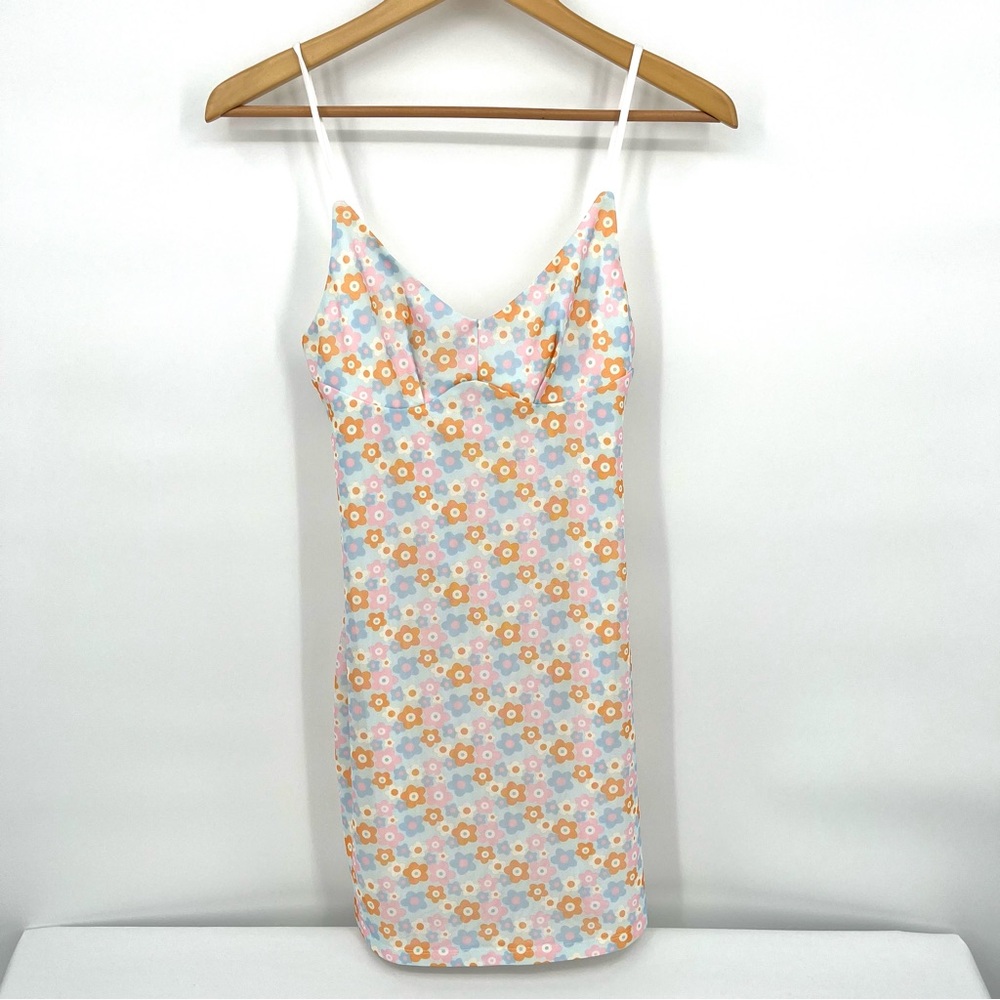 Princess Polly Floral Pastel Spaghetti Strapped Dress Size 6